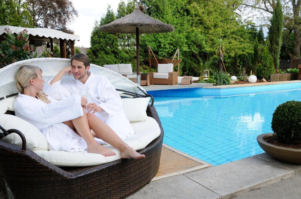 Hotel Zur Heimat Weiden in der Oberpfalz Eksteriør bilde